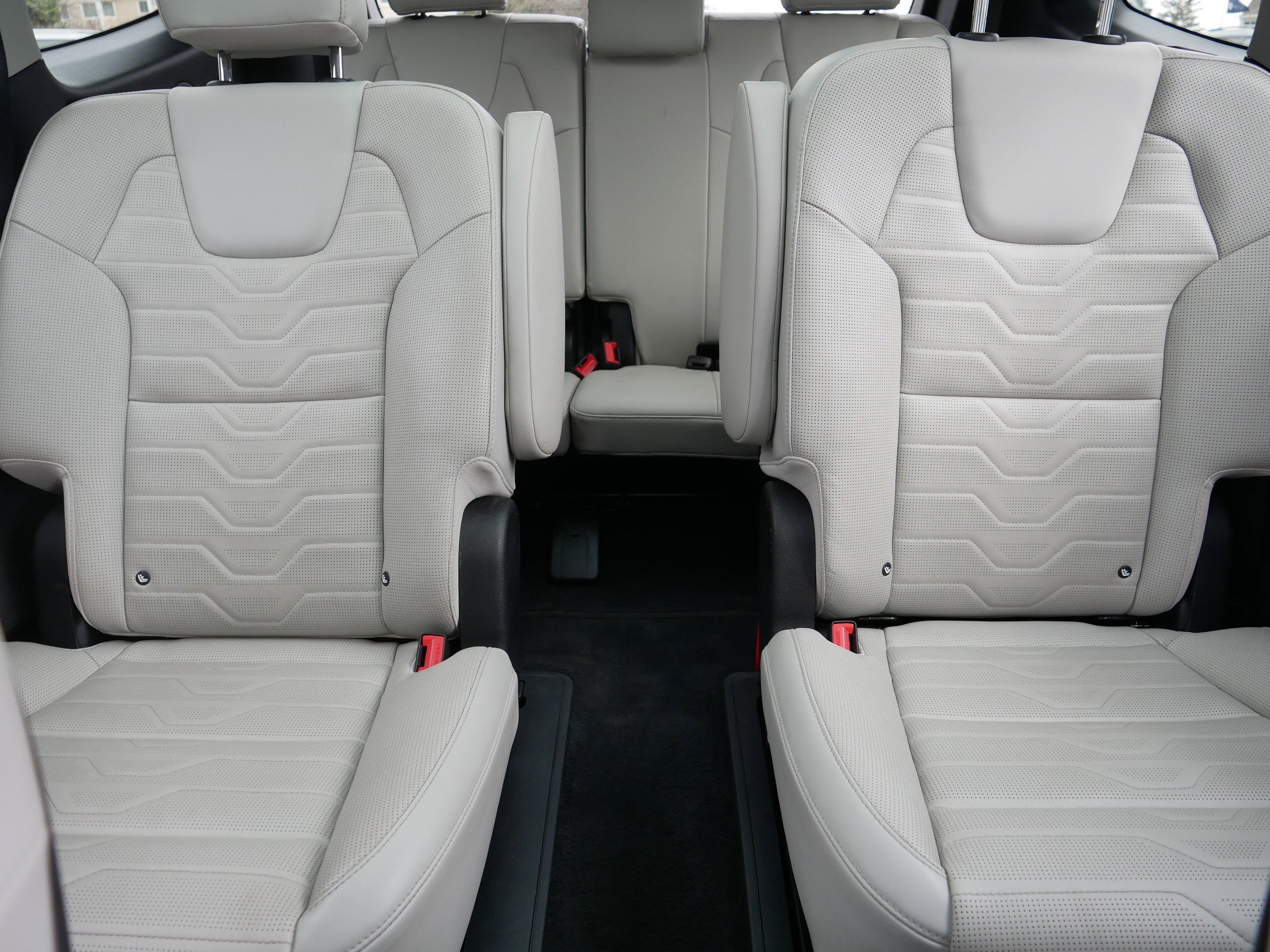 Certified 2021 Kia Telluride SX w/ SX Prestige Package AWD/4WD image 13