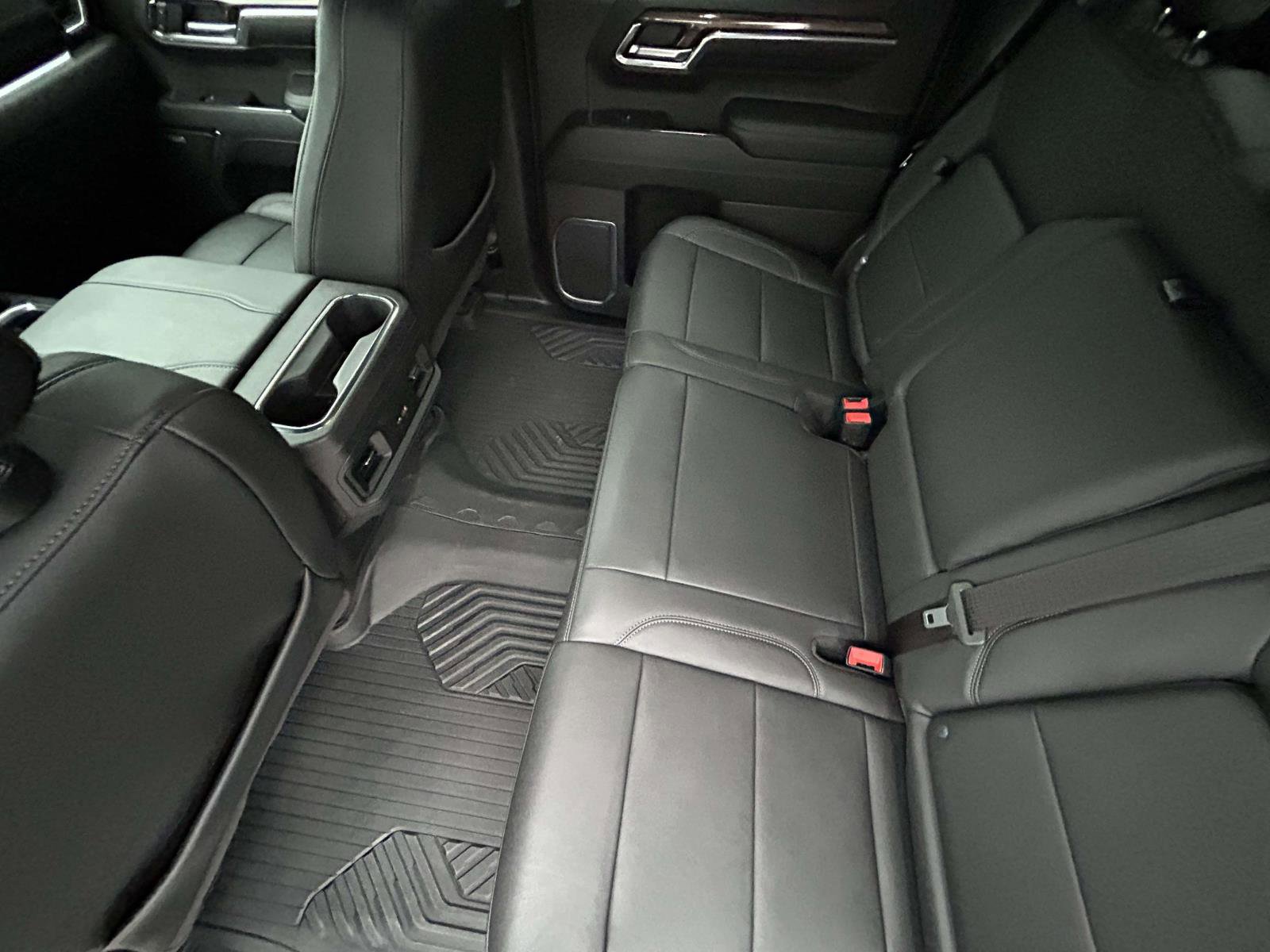 Used 2024 Chevrolet Silverado 1500 LT Trail Boss w/ LT Trail Boss Premium Package image 11