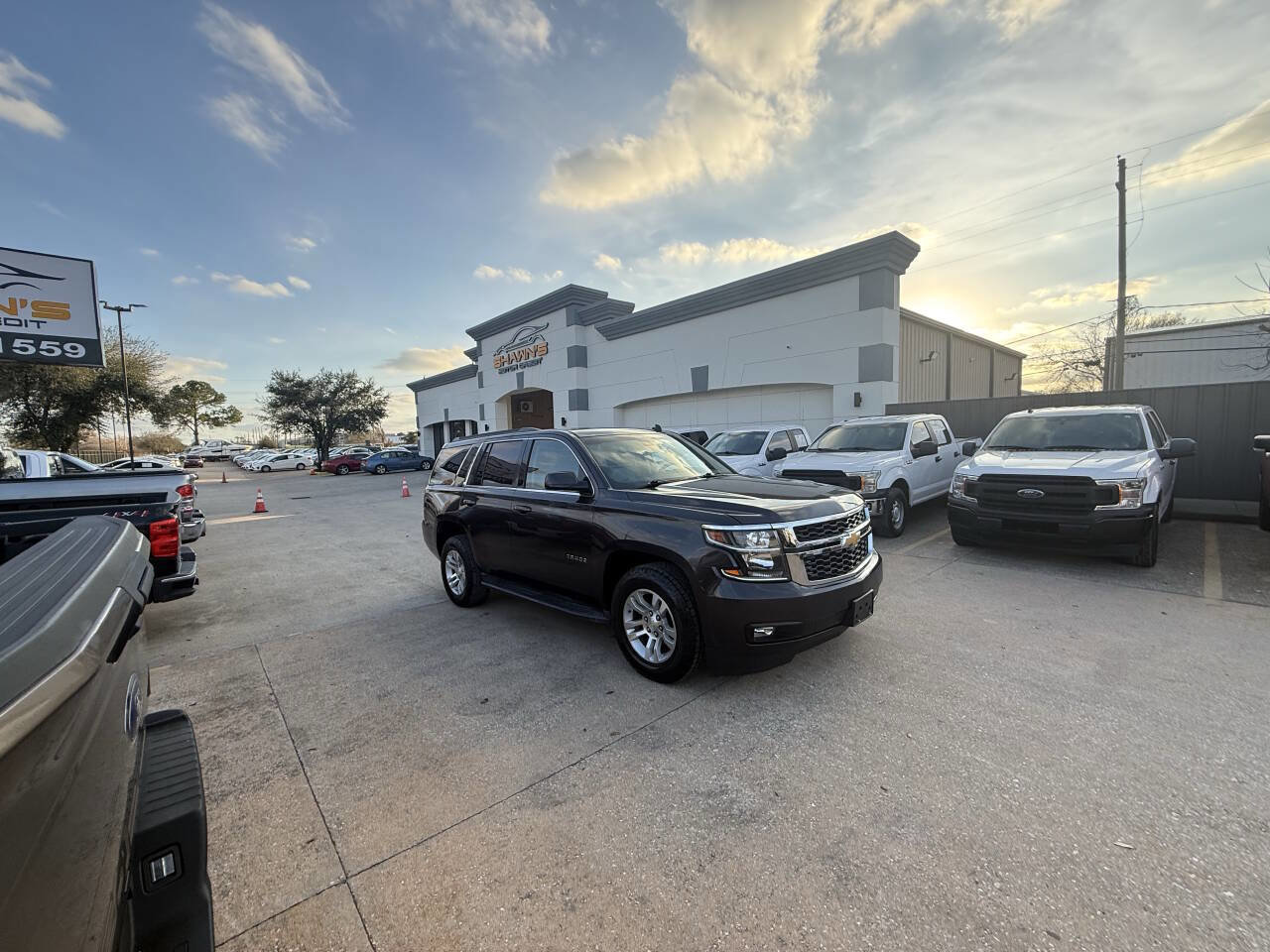Used 2015 Chevrolet Tahoe LT w/ Luxury Package RWD image 50