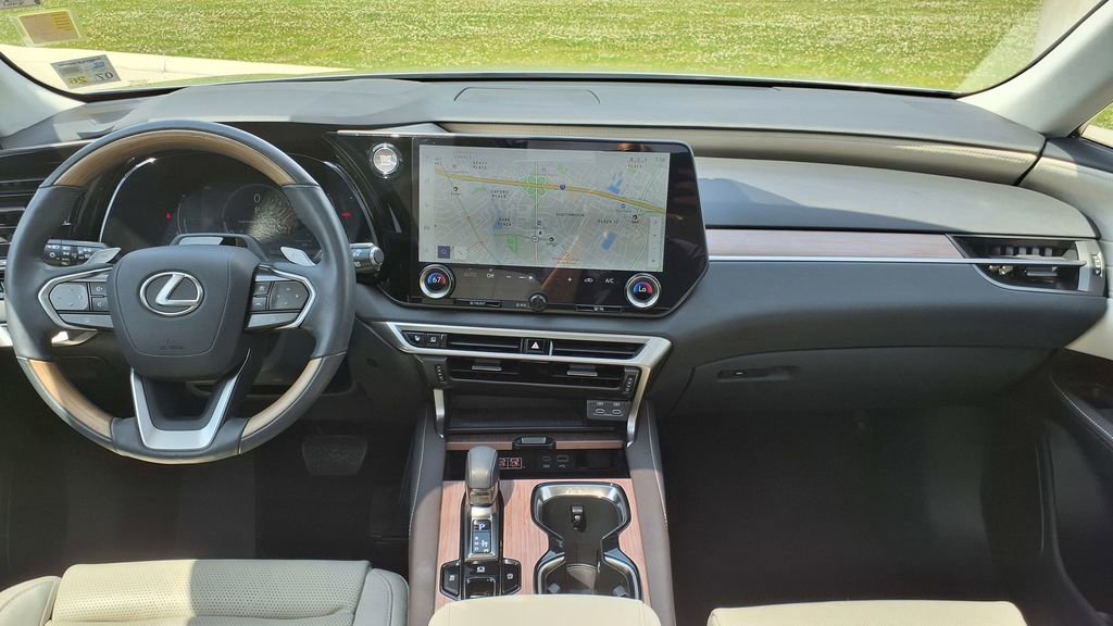 Used 2023 Lexus RX 350 FWD w/ Accessory Package (Z1) image 20