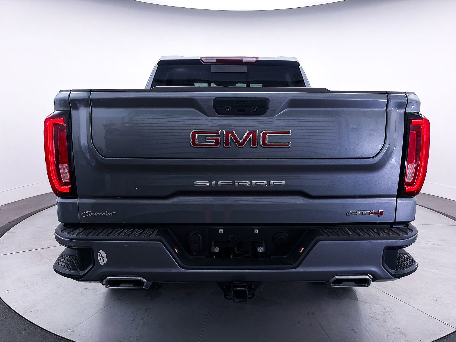 Used 2021 GMC Sierra 1500 AT4 w/ AT4 Preferred Package image 16