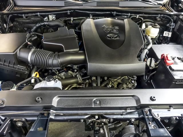 Used 2021 Toyota Tacoma TRD Sport w/ Technology Package image 30