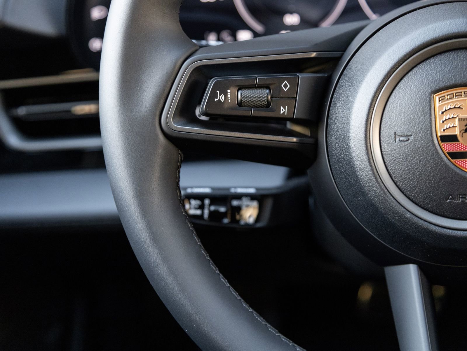 New 2026 Porsche Taycan image 15