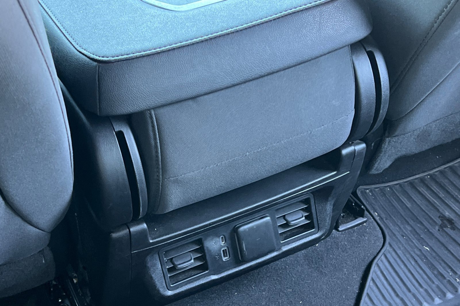 Used 2023 GMC Sierra 1500 Elevation image 41