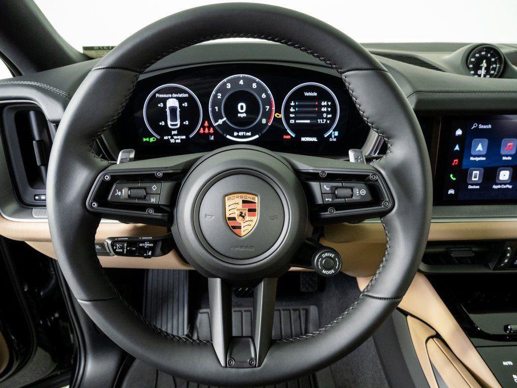 Certified 2026 Porsche Cayenne Coupe AWD/4WD image 9