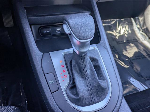 Used 2024 Kia Forte LXS w/ LXS Technology Package FWD image 12