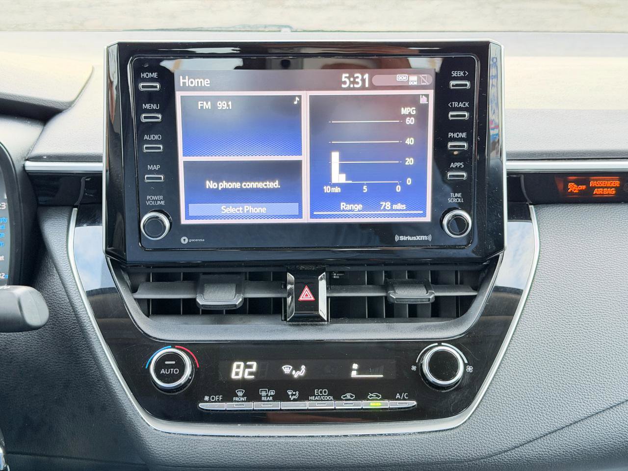 Used 2021 Toyota Corolla LE FWD image 20