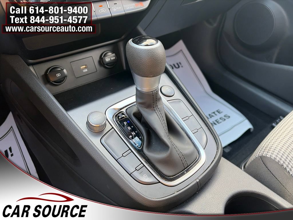 Used 2023 Hyundai Kona SE AWD/4WD image 21