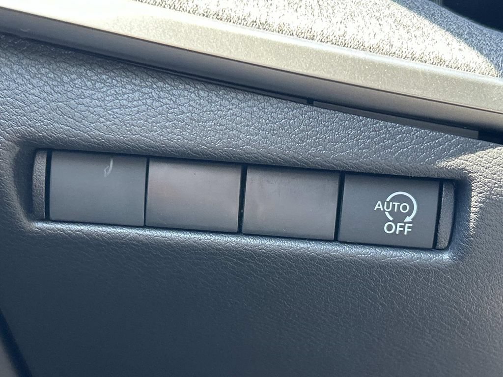 New 2026 Nissan Kicks S FWD image 25