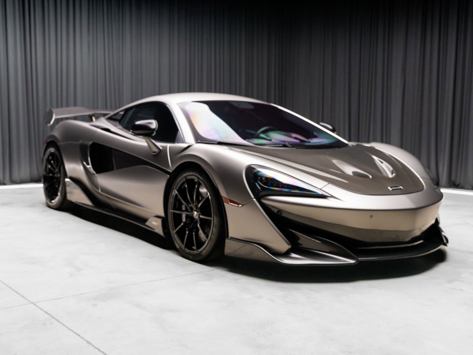 Used 2019 McLaren 600LT RWD image 18