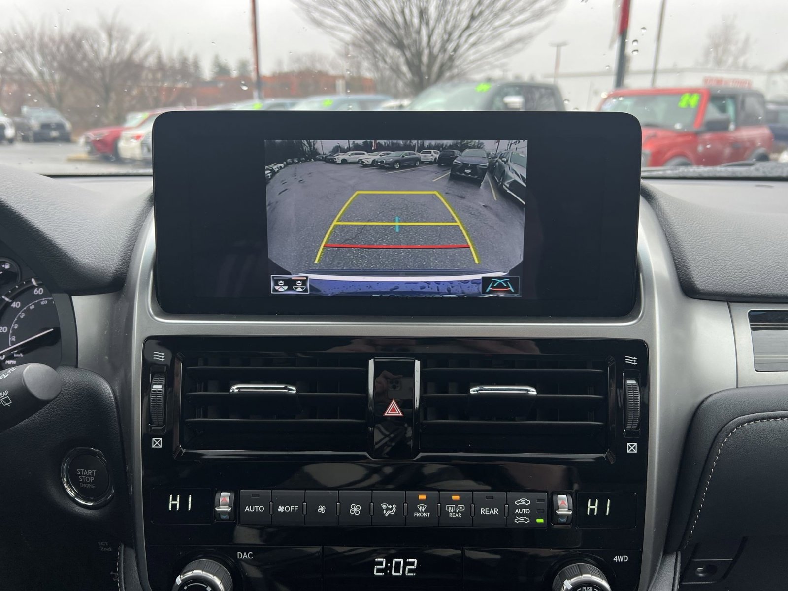 Used 2023 Lexus GX 460 Premium w/ Premium Package image 19