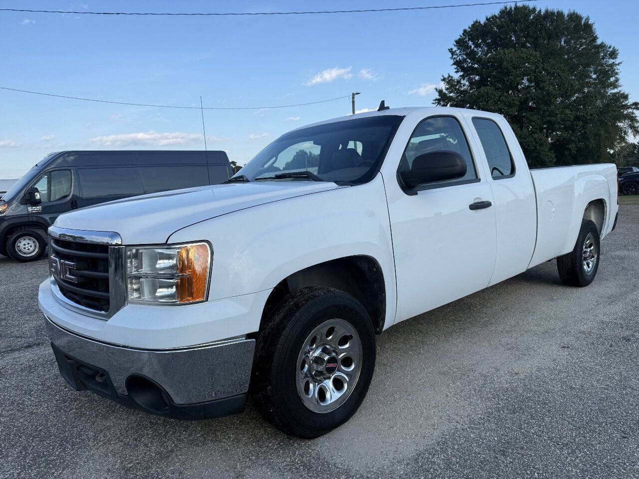 Used 2007 GMC Sierra 1500 W/T RWD image 6