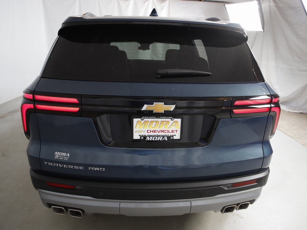New 2026 Chevrolet Traverse LT image 4