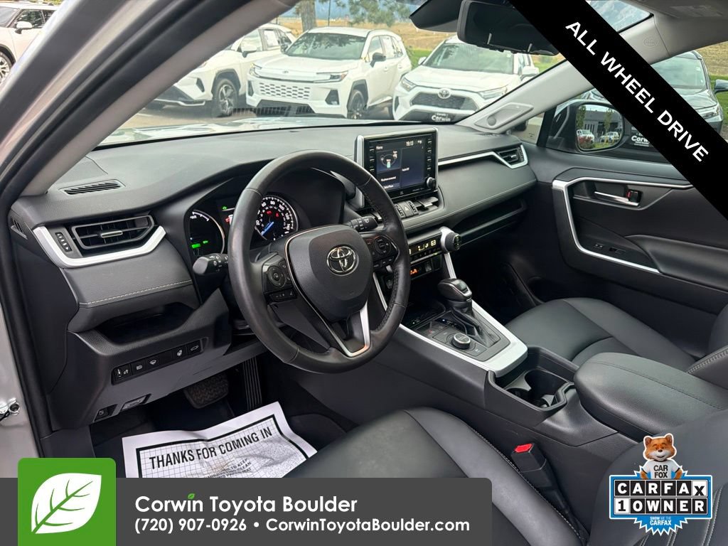 Used 2021 Toyota RAV4 XLE Premium AWD/4WD image 25