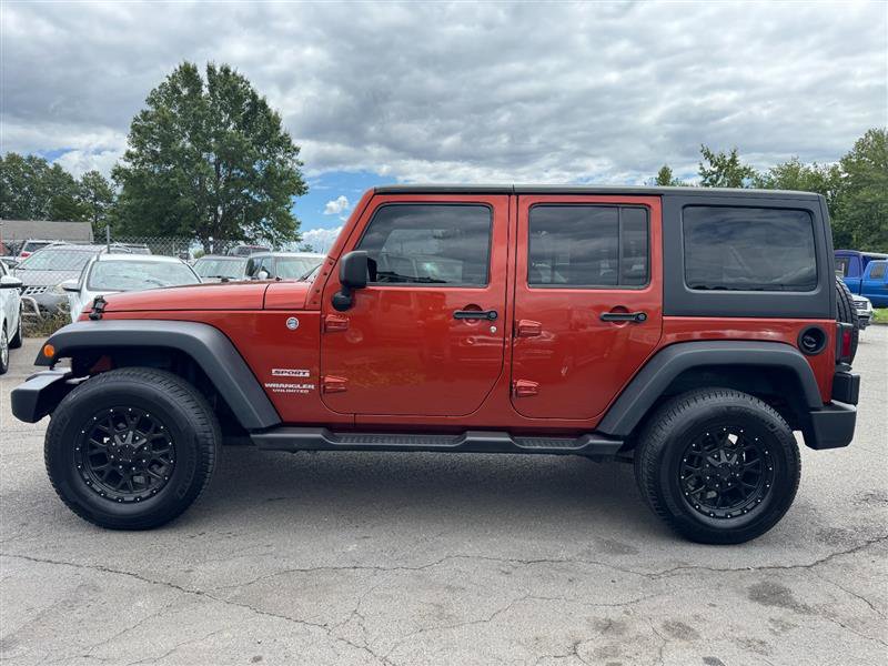 Used 2014 Jeep Wrangler Unlimited Sport w/ Quick Order Package 24S AWD/4WD image 3