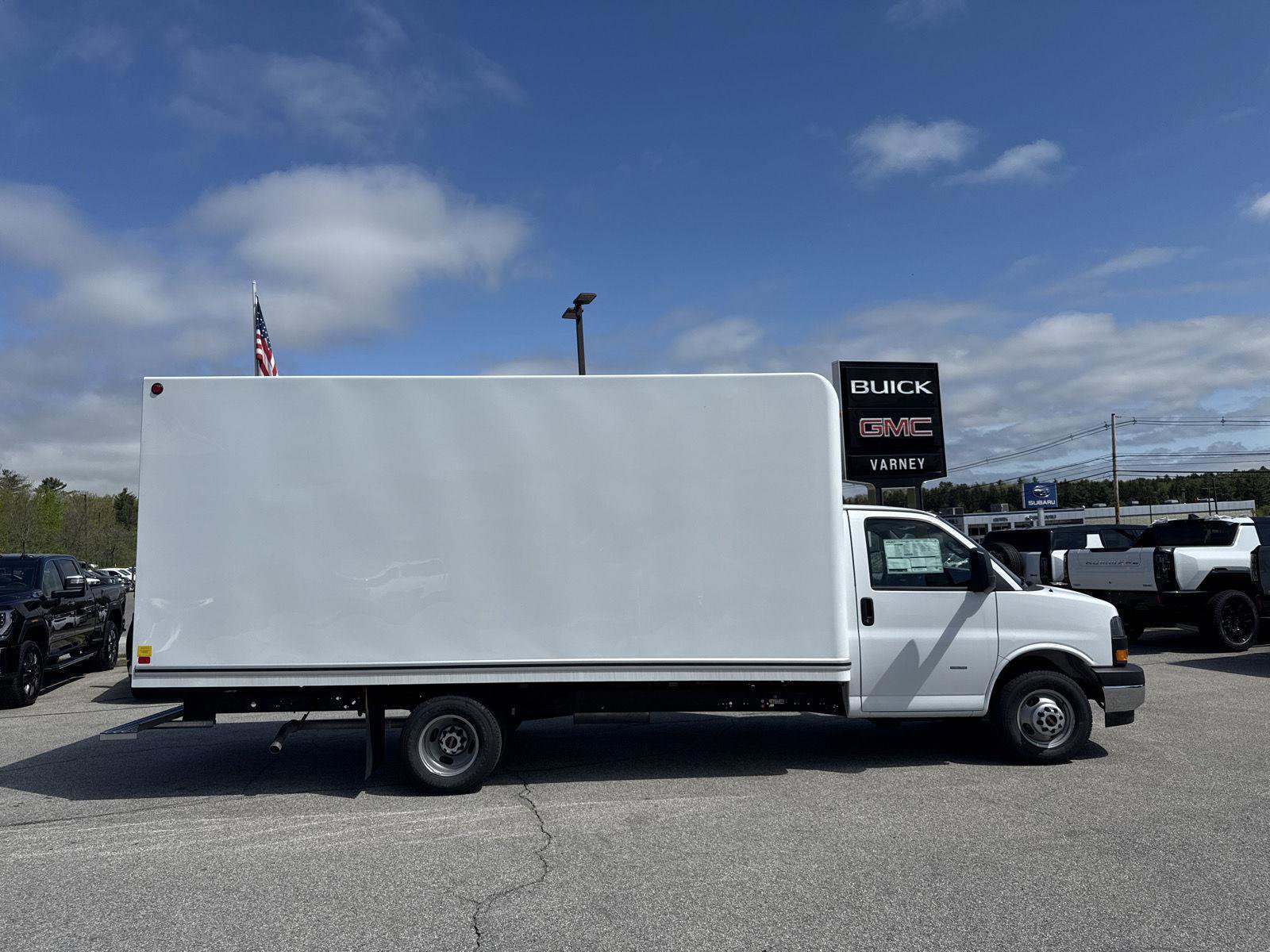 New 2025 GMC Savana 3500 w/ Power Convenience Package image 7