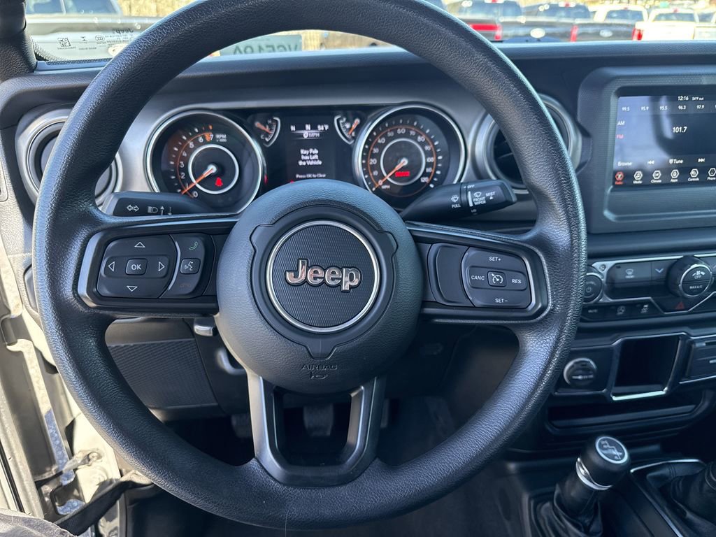 Used 2022 Jeep Gladiator Sport w/ Trailer Tow Package image 24