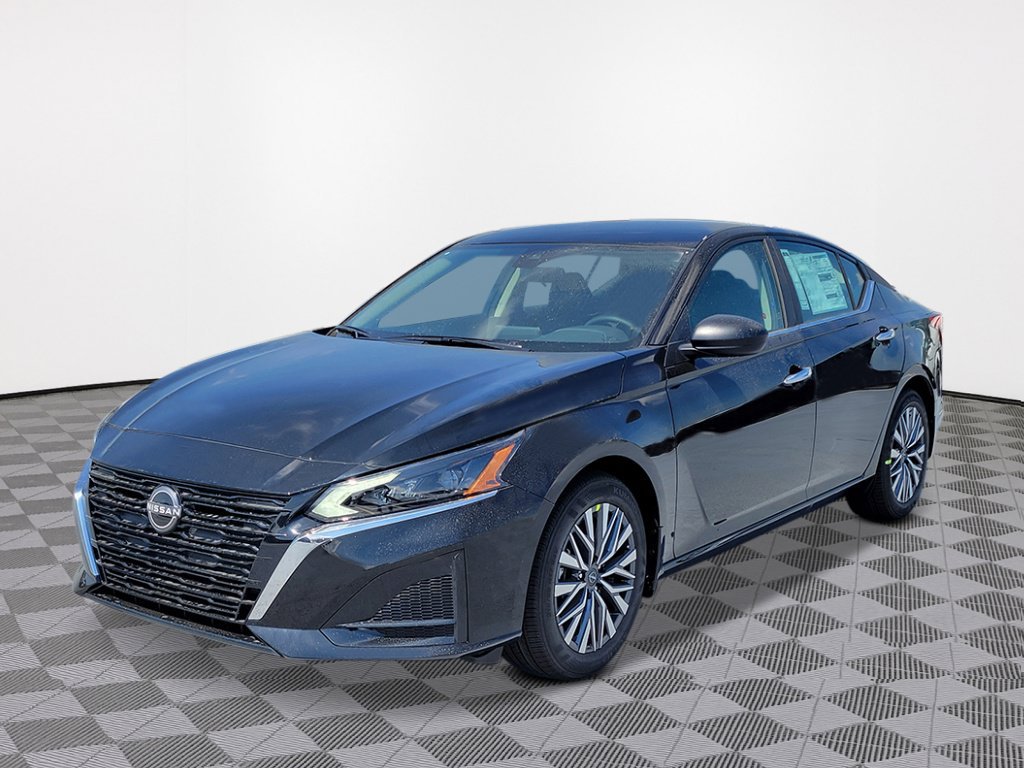 New 2026 Nissan Altima 2.5 SV FWD image 1