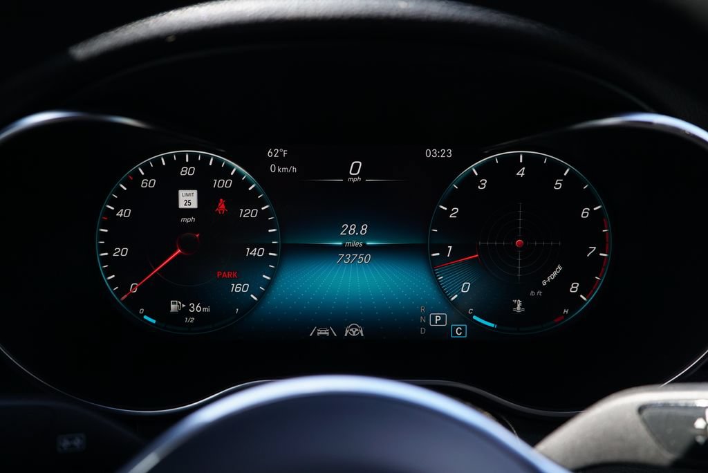 Used 2020 Mercedes-Benz GLC 300 4MATIC Coupe image 18