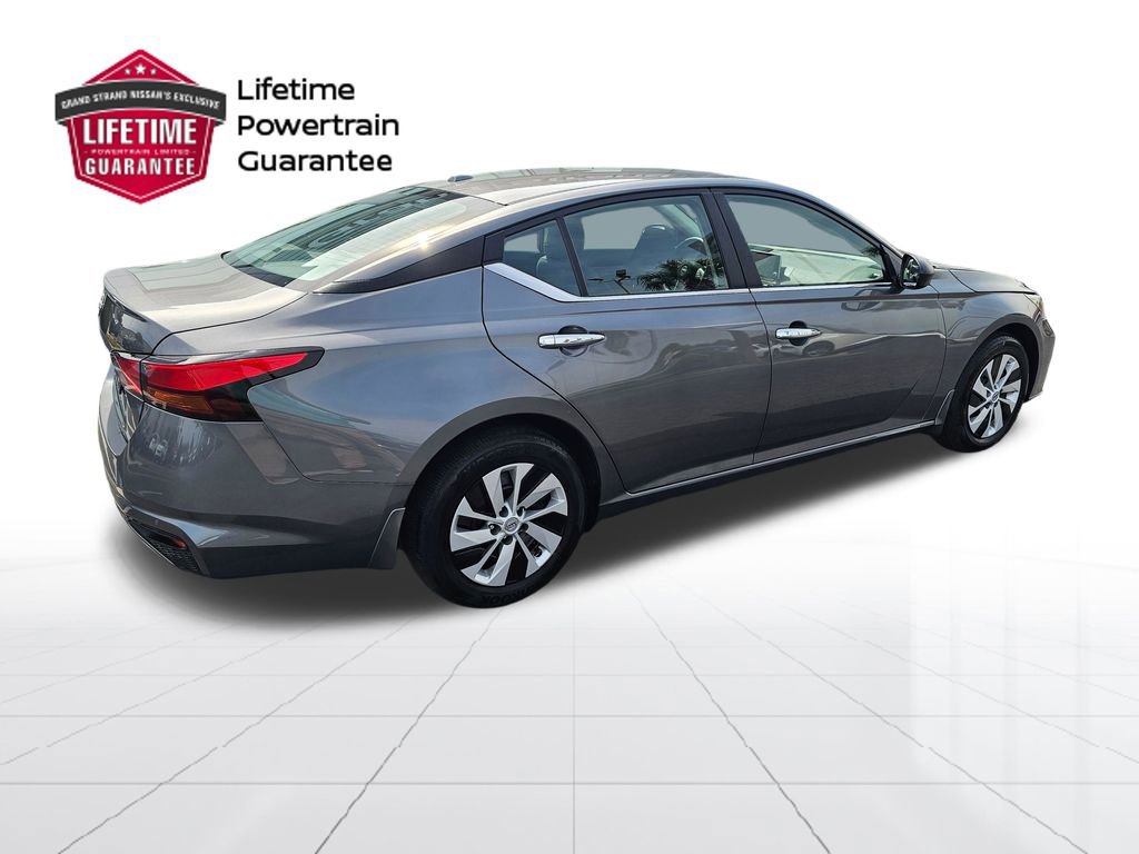 Used 2025 Nissan Altima 2.5 S FWD image 7
