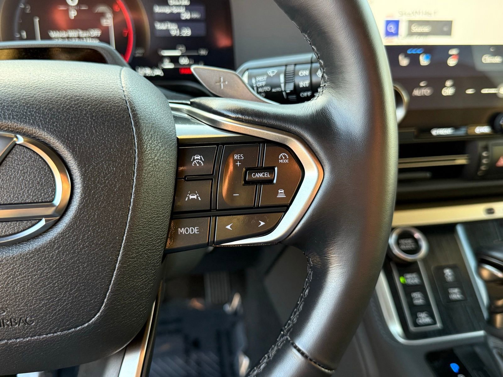 Used 2025 Lexus GX 550 image 26