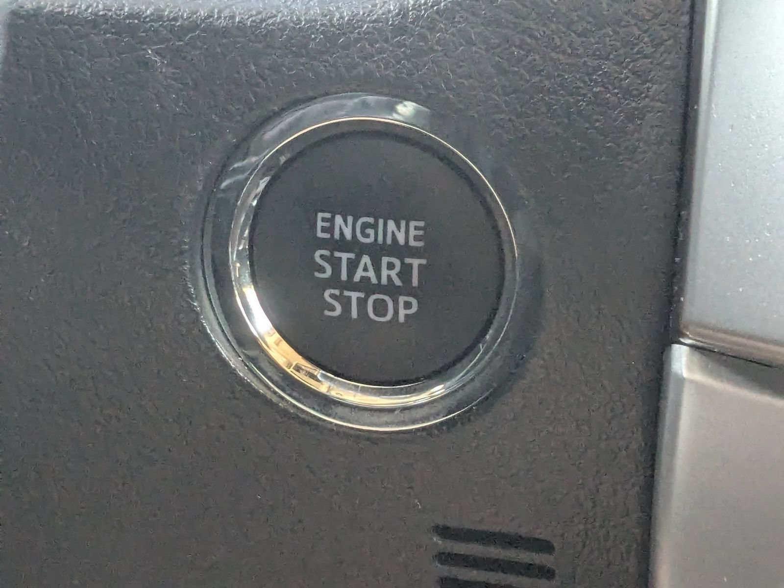 Used 2024 Toyota 4Runner Limited AWD/4WD image 28