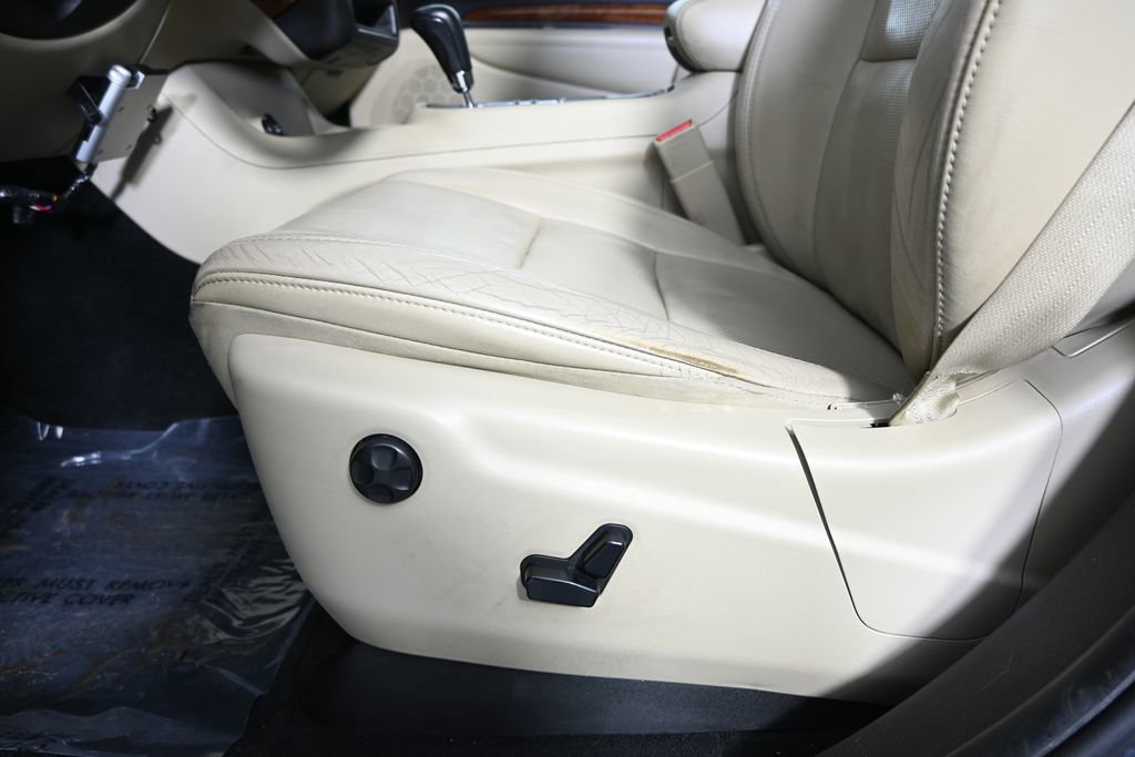 Used 2013 Dodge Durango Citadel w/ Technology Group AWD/4WD image 24
