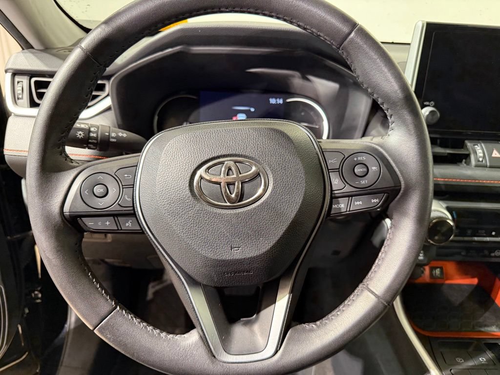 Certified 2024 Toyota RAV4 Adventure AWD/4WD image 23