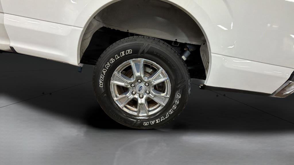 Used 2017 Ford F150 XLT w/ Equipment Group 302A Luxury image 28