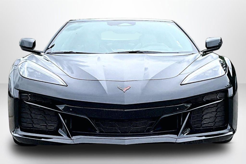 Used 2025 Chevrolet Corvette E-Ray AWD/4WD image 2