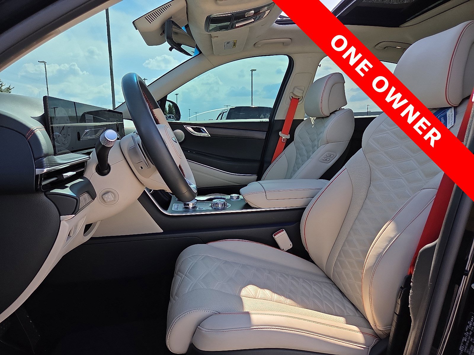 Used 2025 Genesis GV80 3.5T image 16