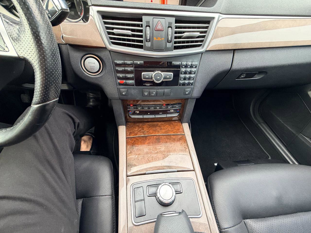 Used 2013 Mercedes-Benz E 350 Sedan image 24