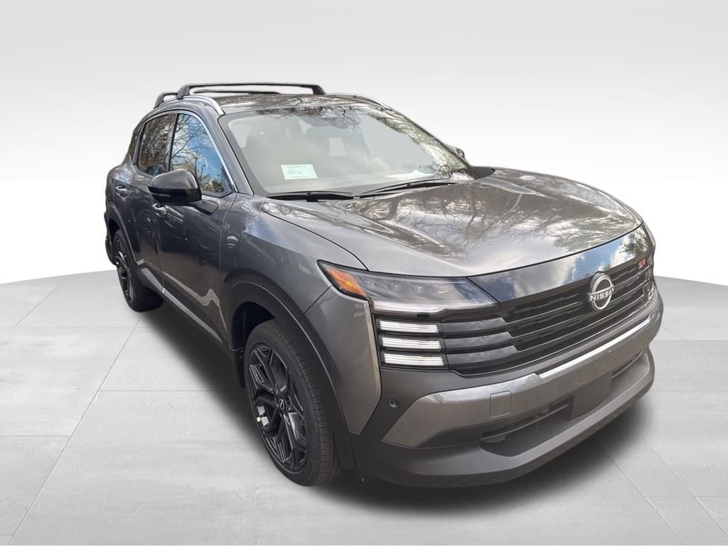 New 2026 Nissan Kicks SR w/ Cold Weather Package image 8