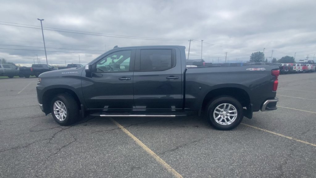 Certified 2022 Chevrolet Silverado 1500 Limited LT AWD/4WD image 6