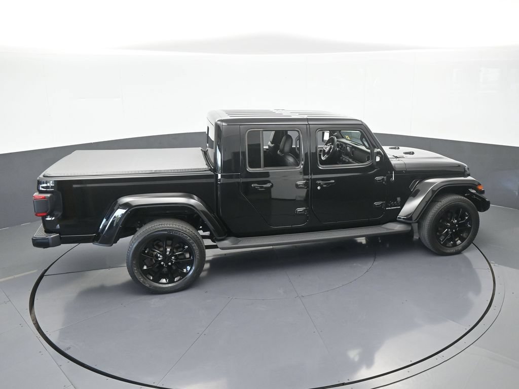Used 2023 Jeep Gladiator Overland AWD/4WD image 52