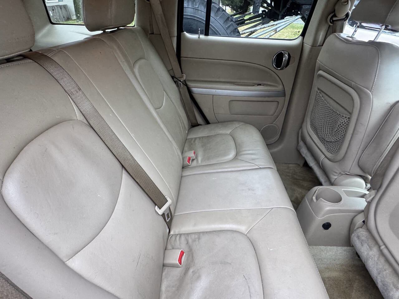 Used 2010 Chevrolet HHR LT image 14