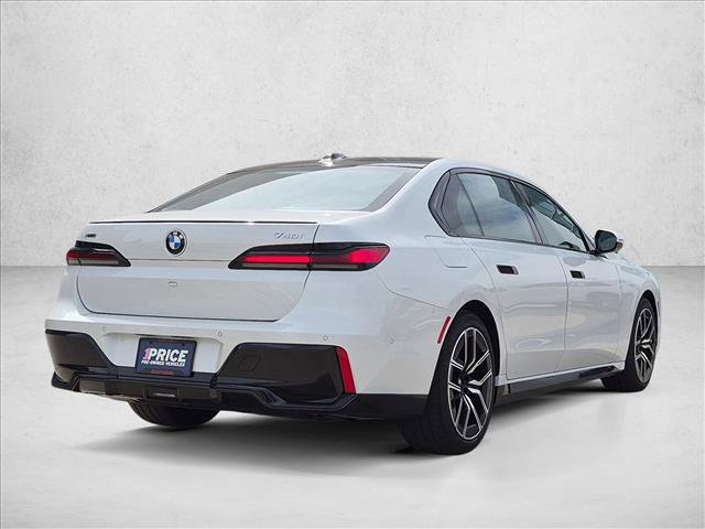 Used 2026 BMW 740i xDrive AWD/4WD image 5