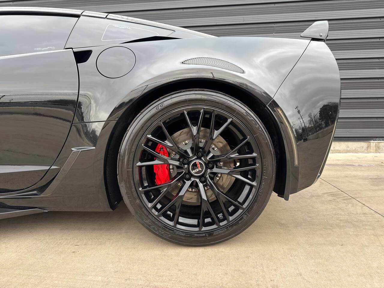 Used 2019 Chevrolet Corvette Z06 RWD image 23