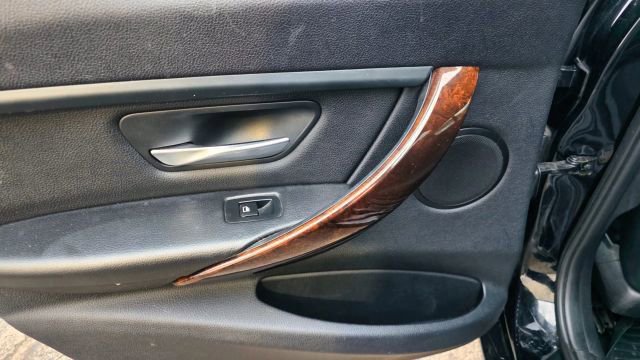 Used 2014 BMW 328i xDrive Sedan image 27