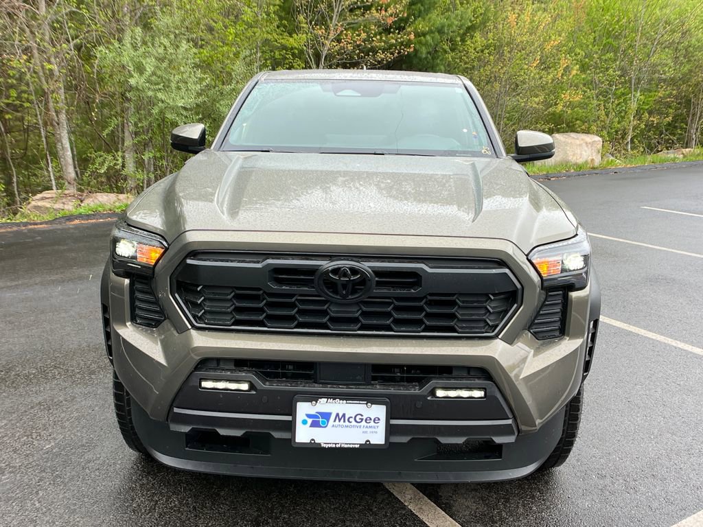 New 2026 Toyota Tacoma TRD Off-Road w/ TRD Off Road Upgrade Package AWD/4WD image 8