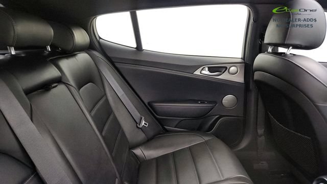 Used 2020 Kia Stinger GT2 AWD/4WD image 25