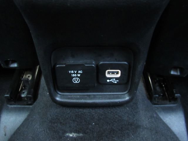 Used 2018 Jeep Compass Latitude w/ Popular Equipment Group image 27