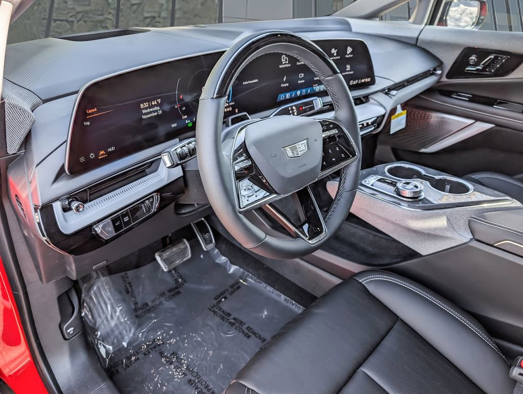 New 2026 Cadillac Optiq Sport 2 image 8