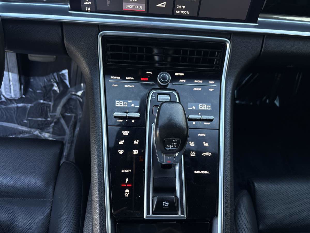 Used 2020 Porsche Panamera 4 w/ Premium Package Plus image 29
