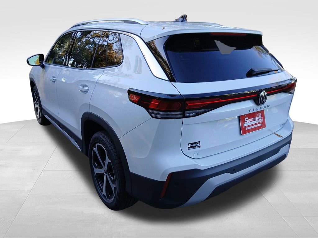 New 2026 Volkswagen Tiguan SE image 3