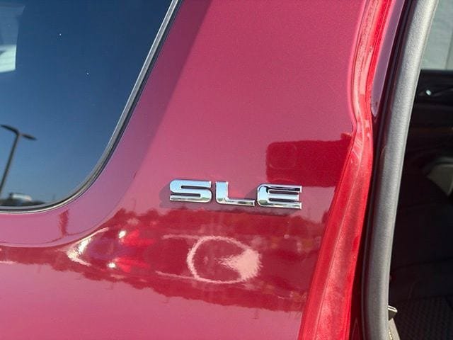 Used 2018 GMC Acadia SLE FWD image 10