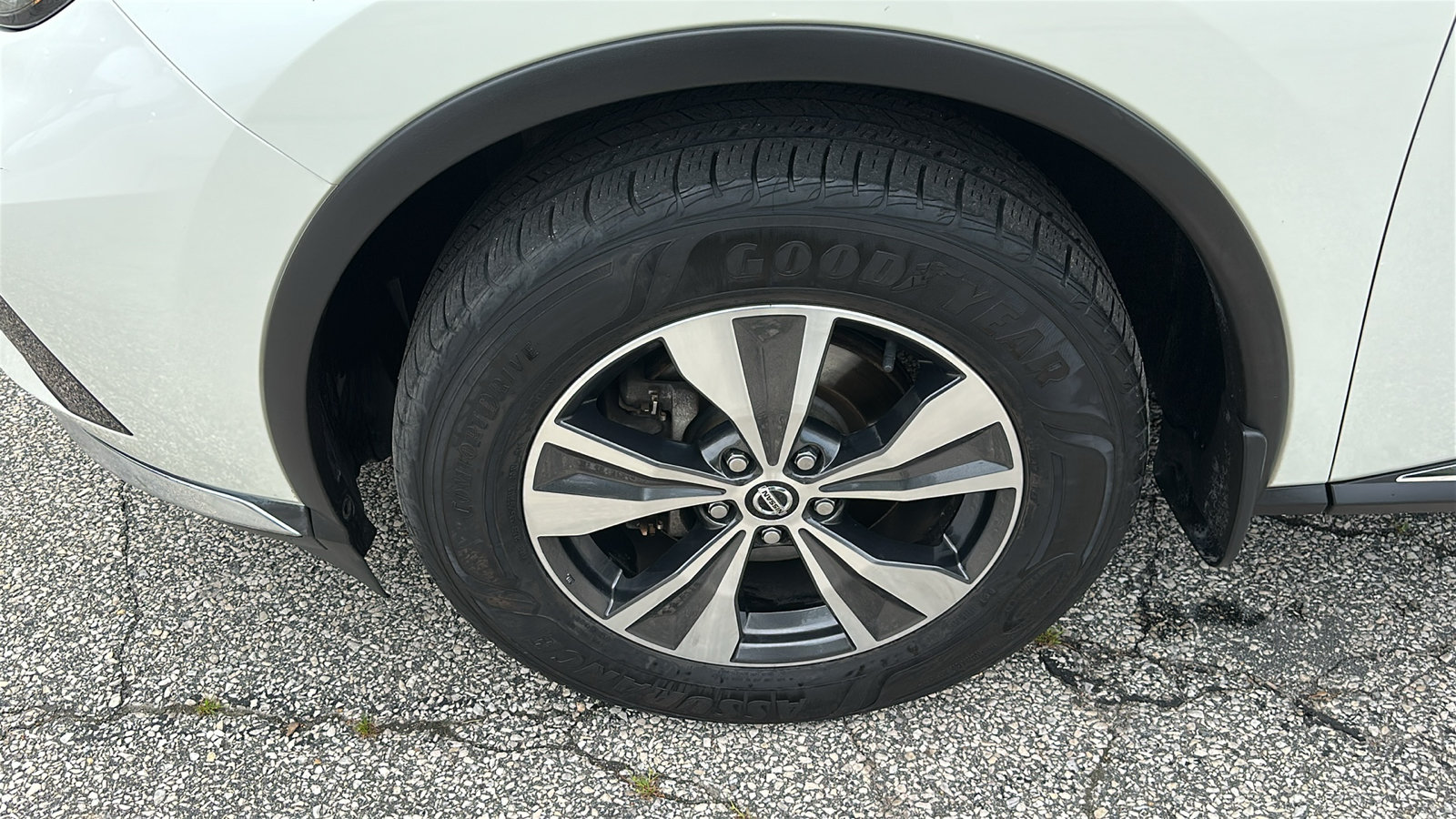 Used 2021 Nissan Murano S AWD/4WD image 8