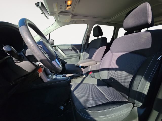 Used 2017 Subaru Forester 2.5i Premium AWD/4WD image 5