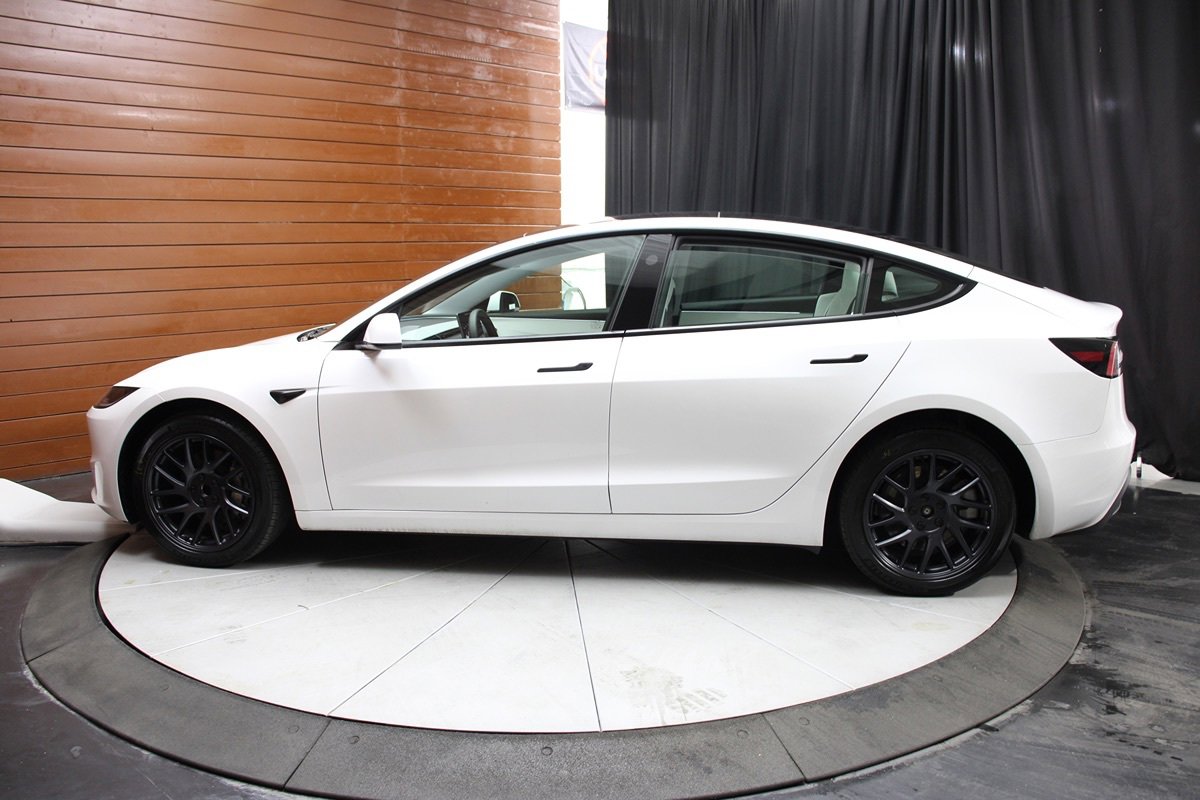 Used 2024 Tesla Model 3 Long Range RWD image 7