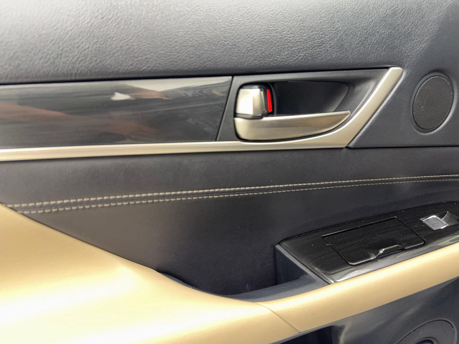 Used 2016 Lexus GS 200t RWD image 40